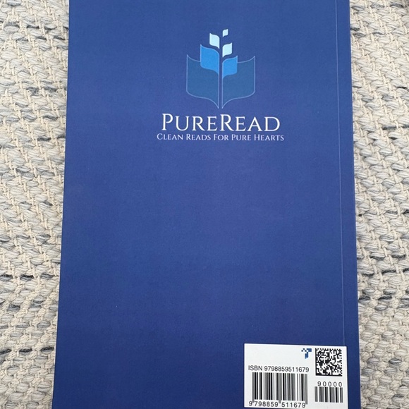 Book Bundle - Picture 9 of 13